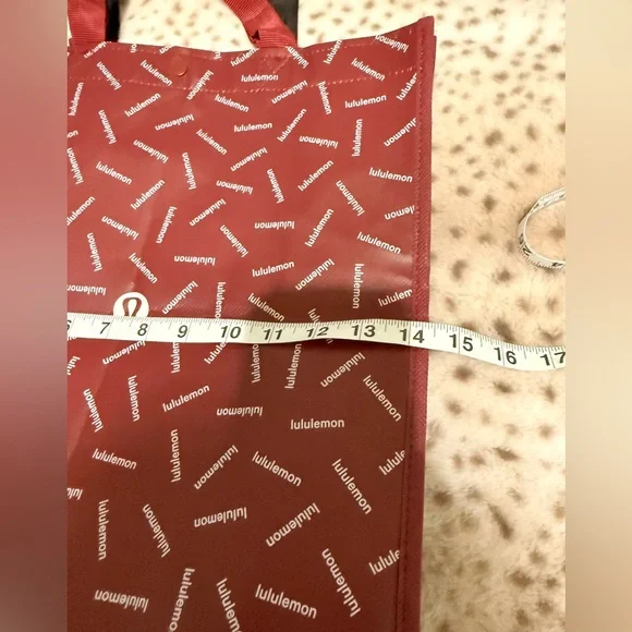 Bundle of 3 Lululemon Bags - Red White Black - Picture 8 of 10
